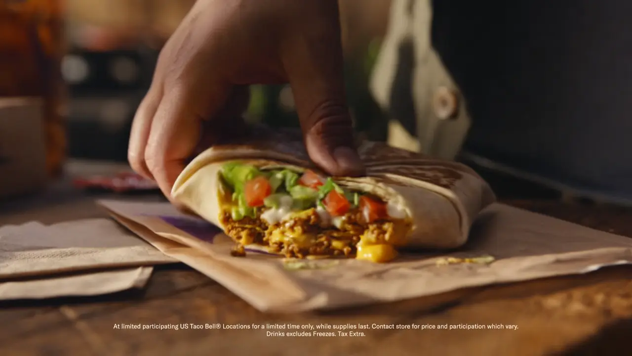 TACO BELL | $5 TRIPLE DOUBLE CRUNCHWRAP BOX